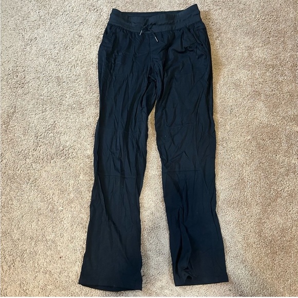 The North Face Women’s Aphrodite Motion Pant - Picture 4 of 7